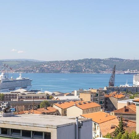 The Black Swan Trieste Exterior foto